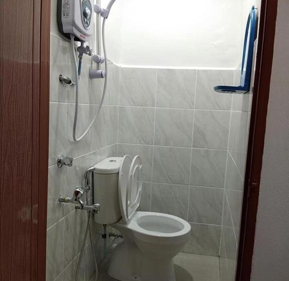 Мотель Alin Roomstay Dungun