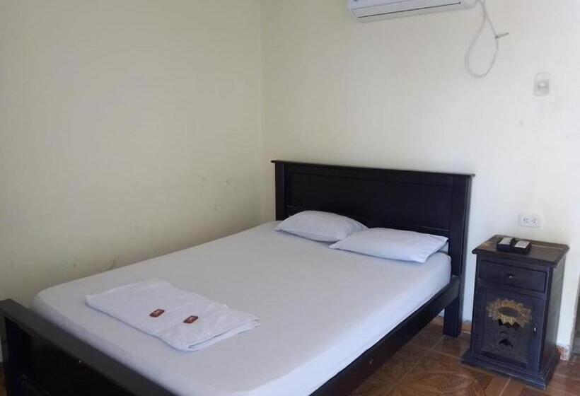 Nuevo Hotel La Casita Curumani