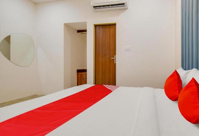 Oyo Hotel Bliss Stay