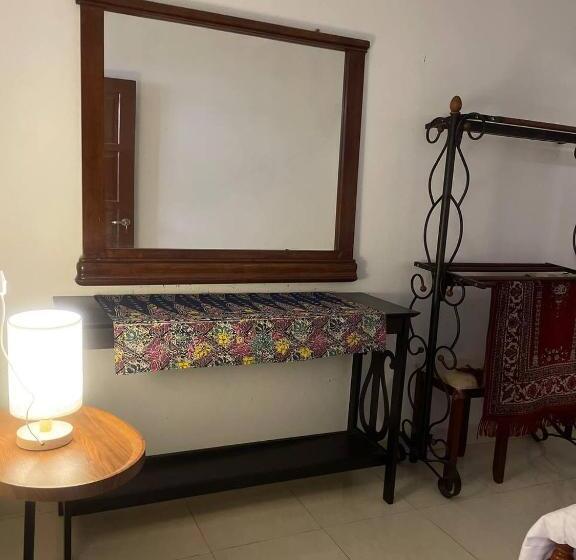 פנסיון 4r4b With Pool   D Klate Artstay   Inap Seni Klate