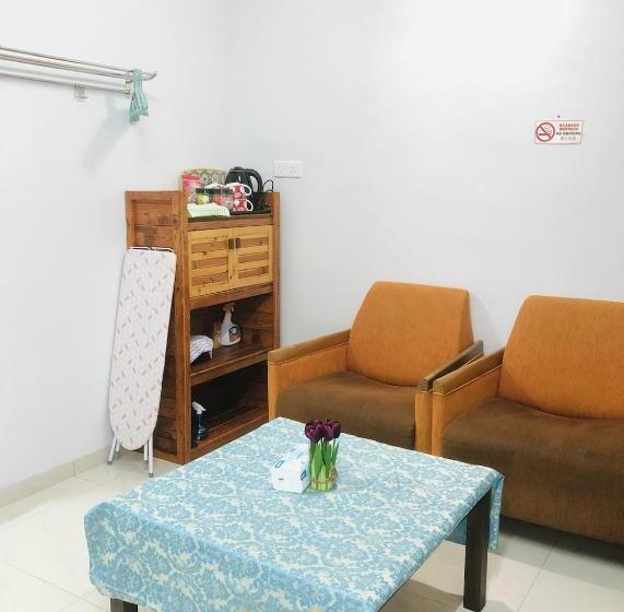 Пансион Homey Stopover Cherating