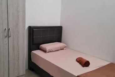 هاستل Amilite Heritage Villa