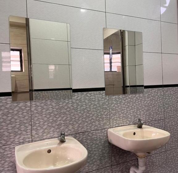 Общежитие Room1#ig Theme Bargainous#shared Bathroom#3pax#2min Kek Lok Si