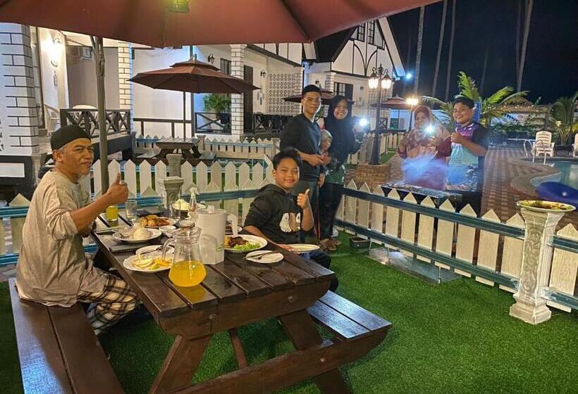 호텔 Beruntung Ke Bari Resort @ Pantai Penarik