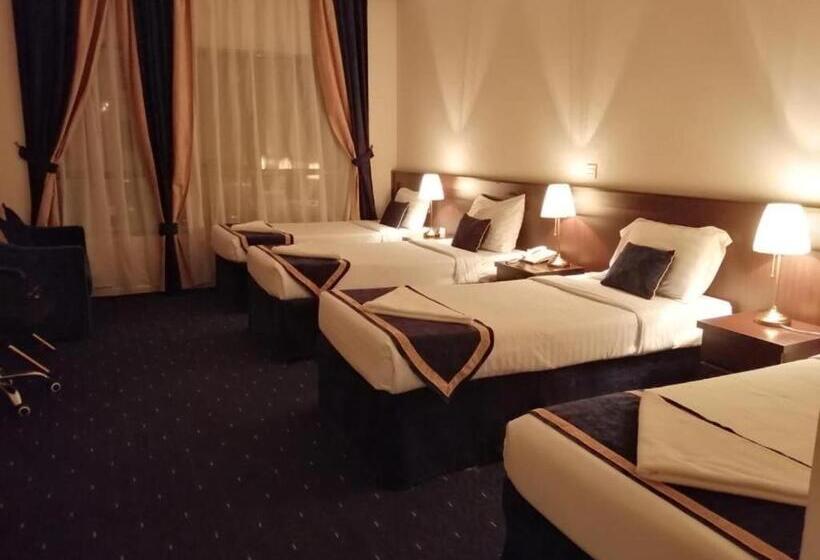 هتل Emaar Forum