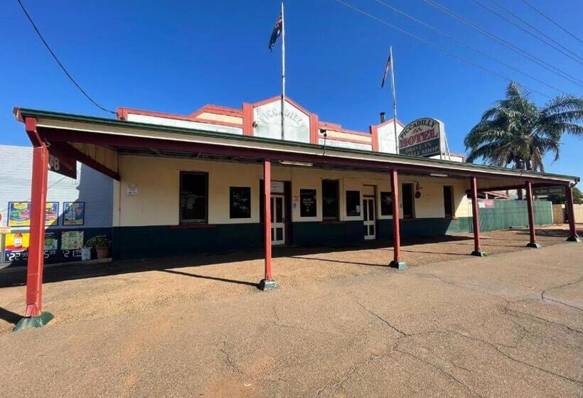 فندق The Piccadilly