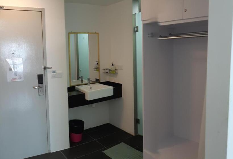 فندق Ummi Guestroom