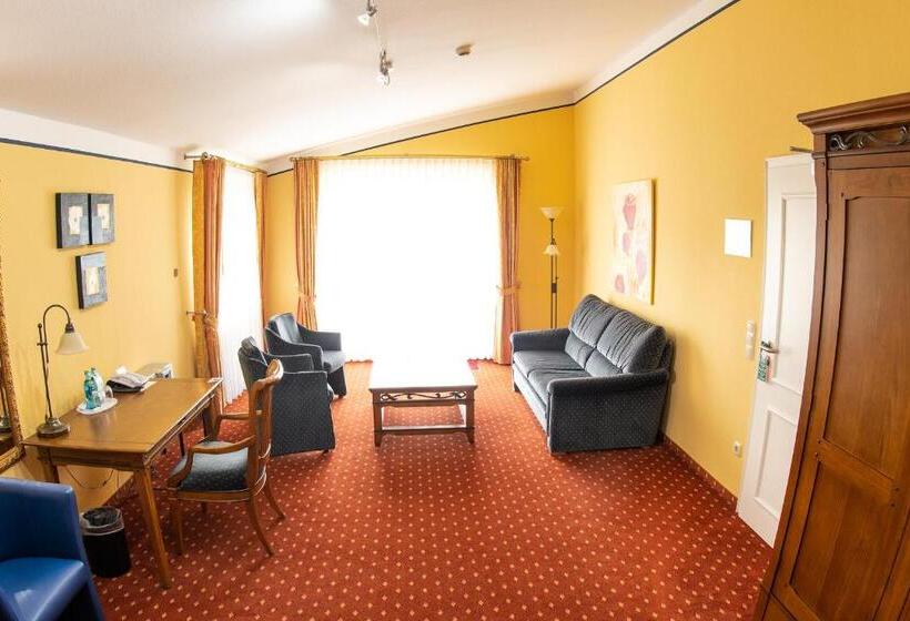 Kaisergarten Hotel I Restaurant