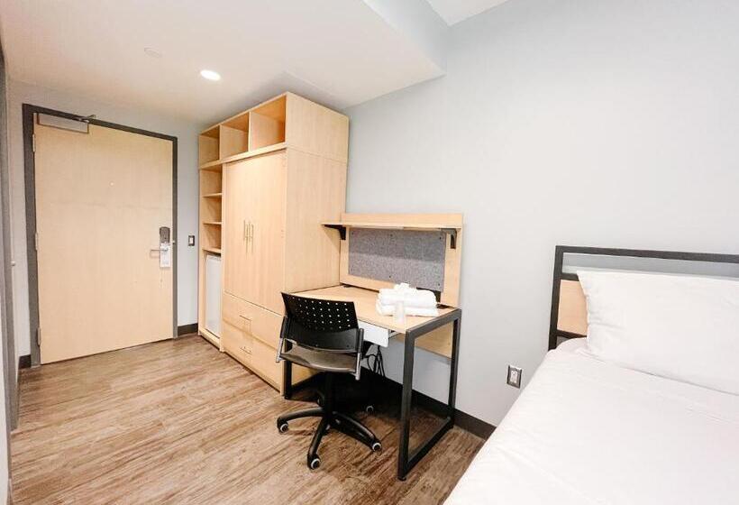 Queen S University Residence