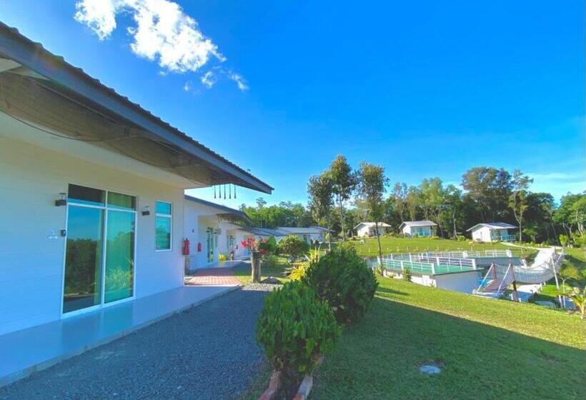 استراحتگاه D View Holiday Homes