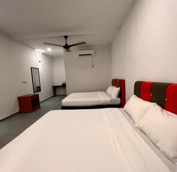 استراحتگاه Dumba Bay Tioman