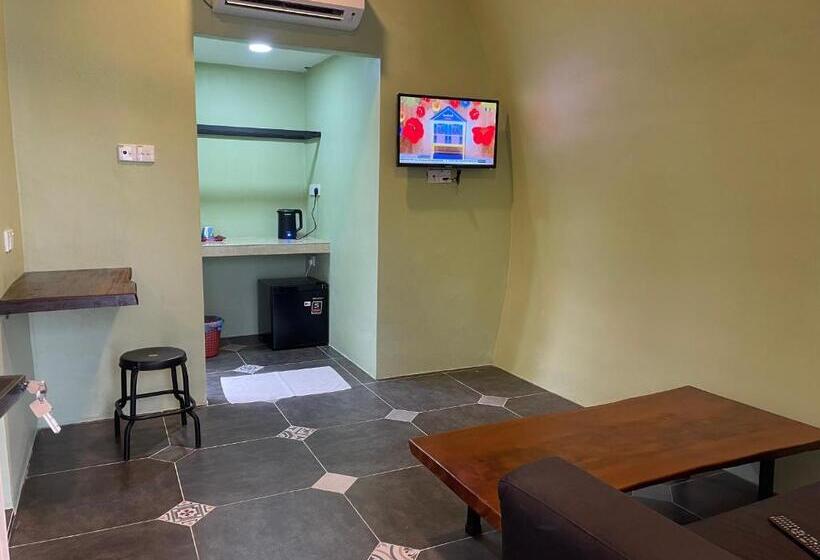 Villa Motel Mas Guesthouse