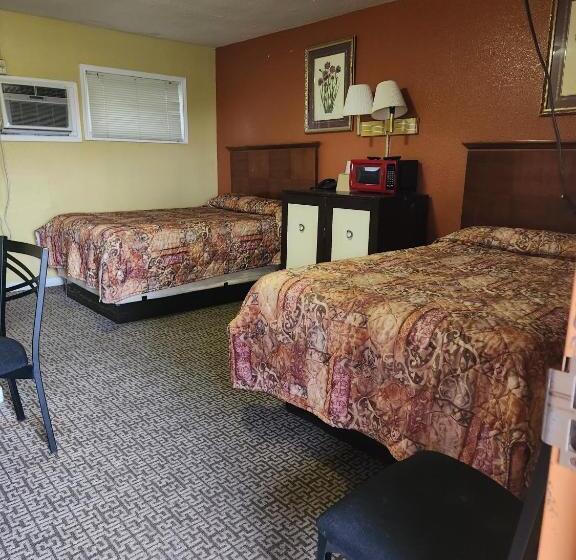 Walnutforestmotel