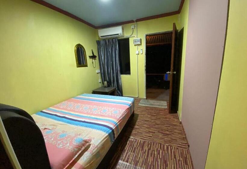 هاستل Juara Seaview Chalet, Kampung Juara