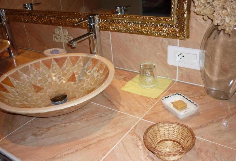 ベッドアンドブレックファースト Les Bruyeres Chambre D Hôte De Charme Calme Assuré