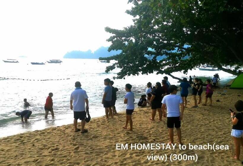 Em Homestay