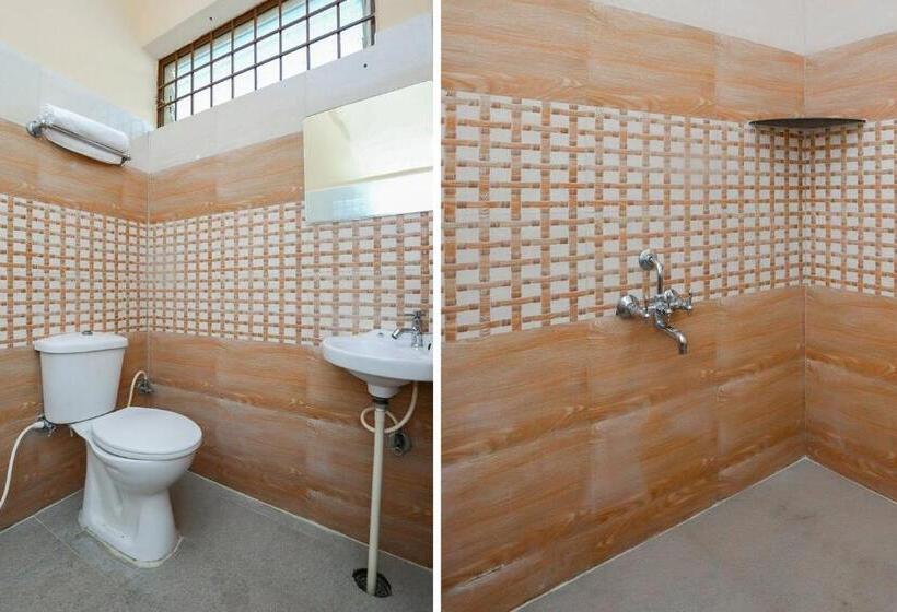 فندق Collection O 19289 The Olive Grand