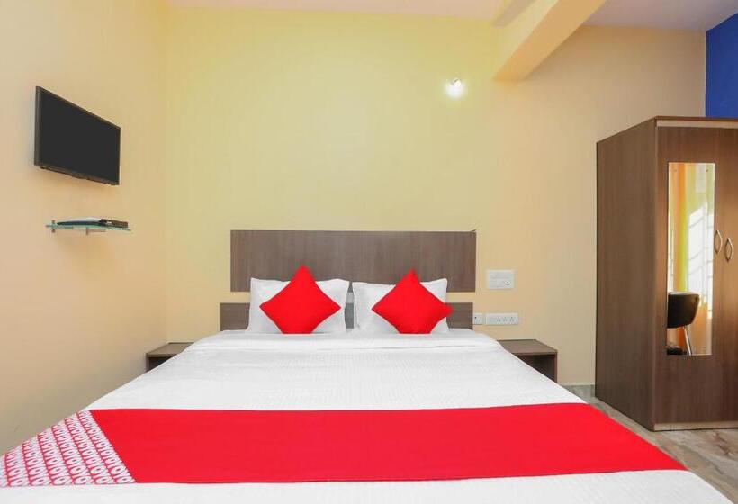 فندق Collection O 19289 The Olive Grand