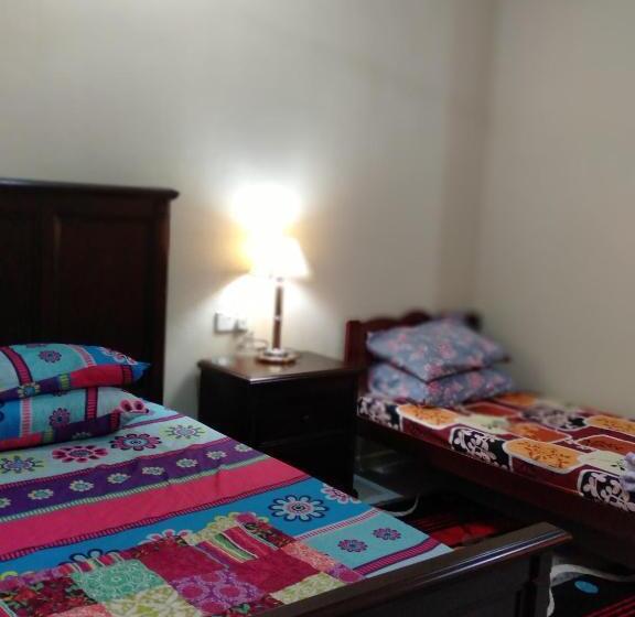 هتل کپسول Roomstay Aqilah Pasir Puteh Kelantan