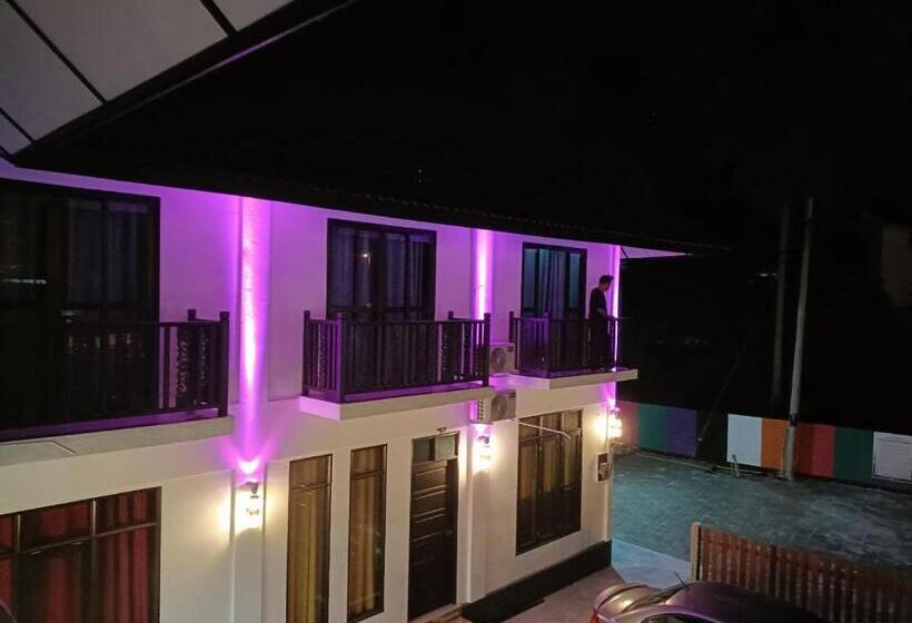 فندق Villa Wanie Inn