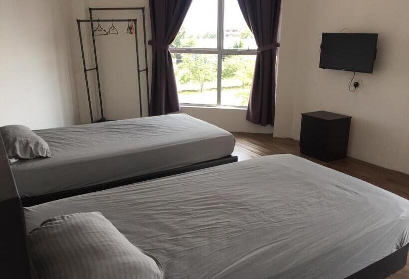 بنسيون Benuthomestay