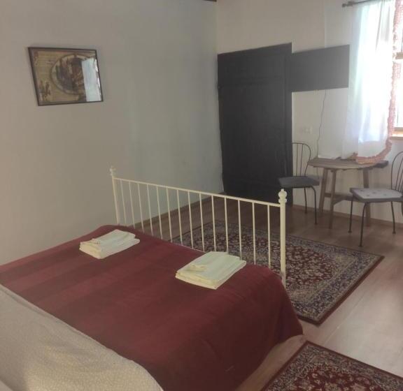 بنسيون Casa Marta