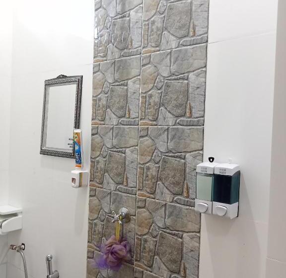 ペンション Desa Besut Inn