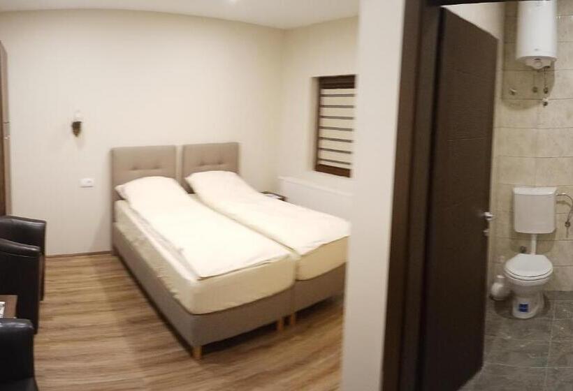 پانسیون Hacijenda