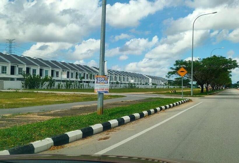 膳宿费 Naira Homestay Kota Bharu ,wakaf Che Yeh 4 Bilik 3 Aircond