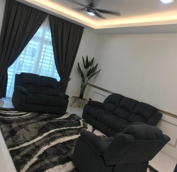 بنسيون Nrl S Cozy Guesthouse