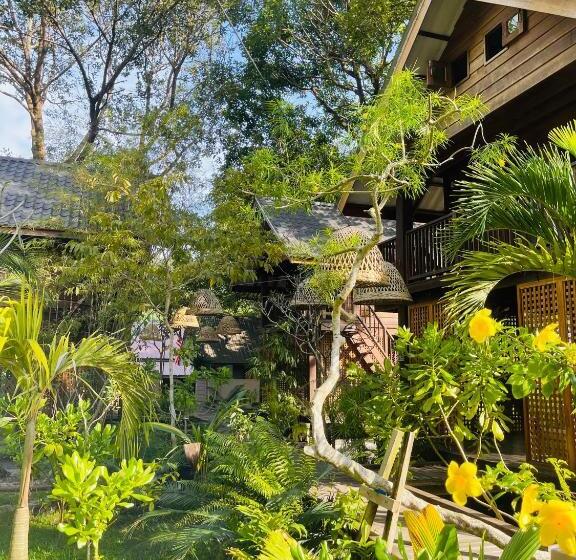 膳宿费 The Temak Villa