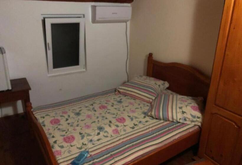 Pension Amira