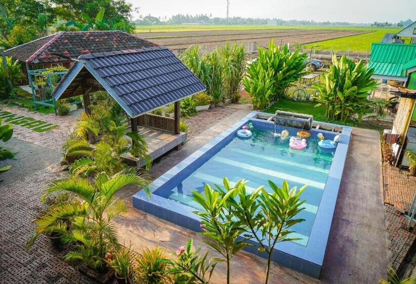 منتجع Dangau Sala D Kontena