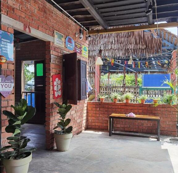 منتجع Dangau Sala D Kontena