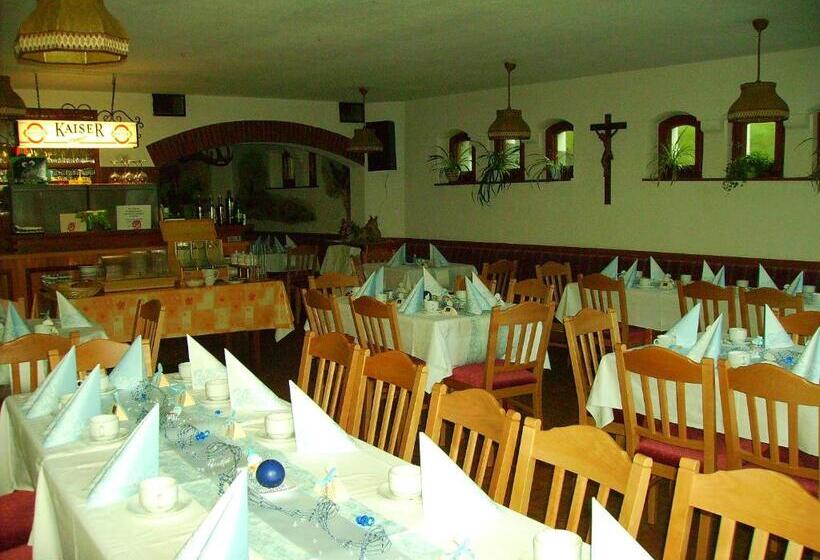 호스텔 Gasthaus Alpenrose