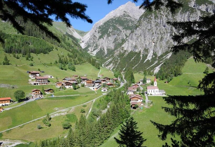 호스텔 Gasthaus Alpenrose