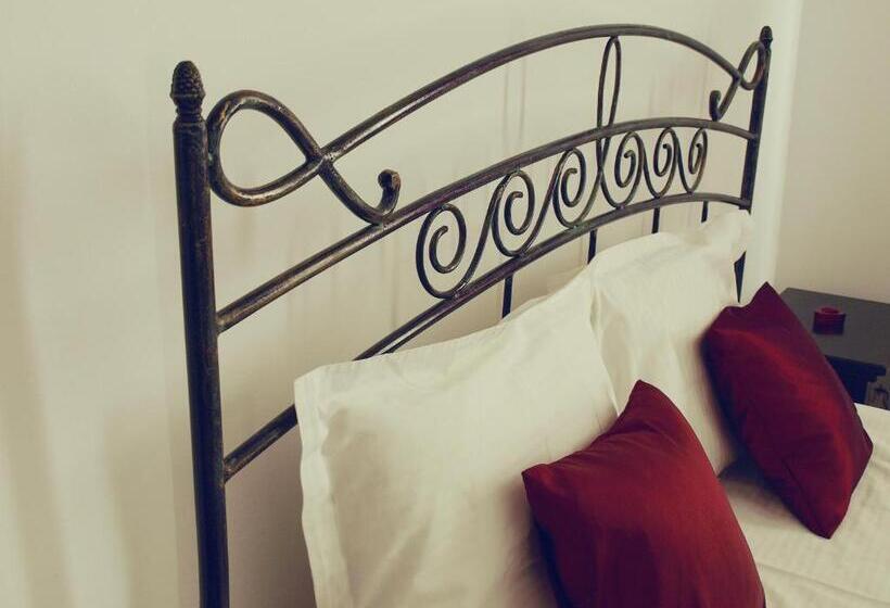 فندق صغير Pensiunea Byblos