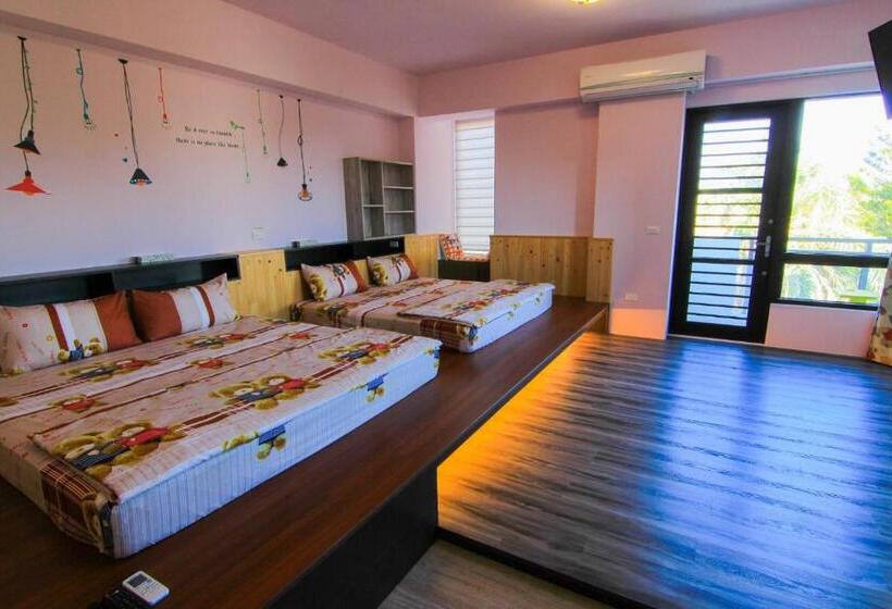 تختخواب و صبحانه Air Force