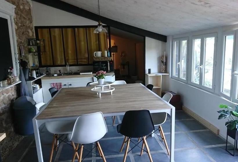 צימר Les Chambres Du Vau Profond