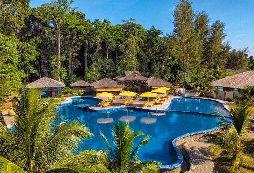 Borneo Eagle Resort