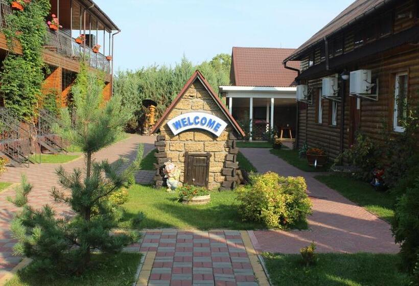 فندق Complex Mizh Triokh Ozer