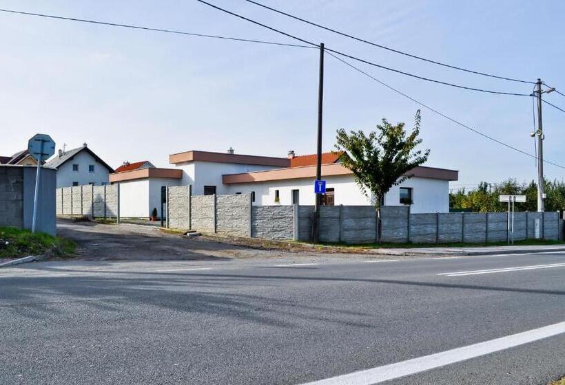 Mini Motel