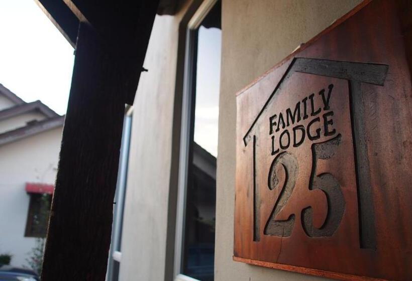 膳宿费 Family Lodge 25