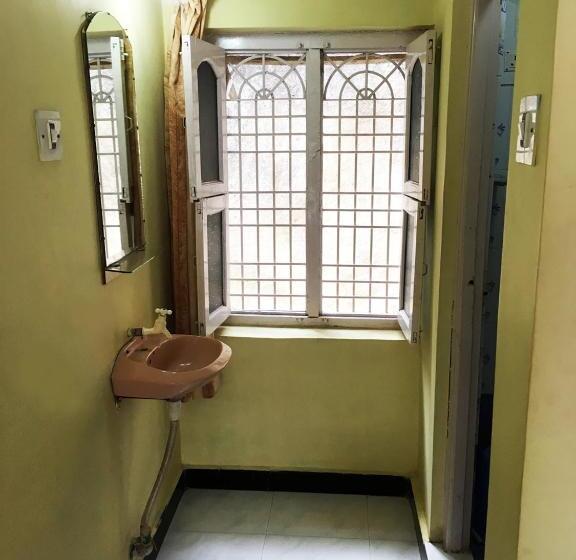 پانسیون Kalyan Guesthouse