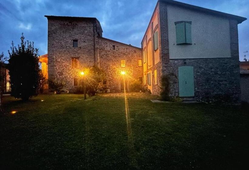 פנסיון Rubbiano River Cottage