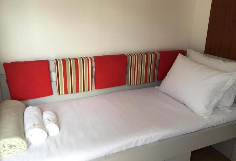 פנסיון Villa Dos Ventos Hospedagem Container