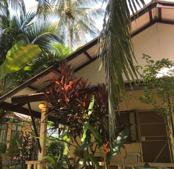 リゾートホテル Lake View Bungalows