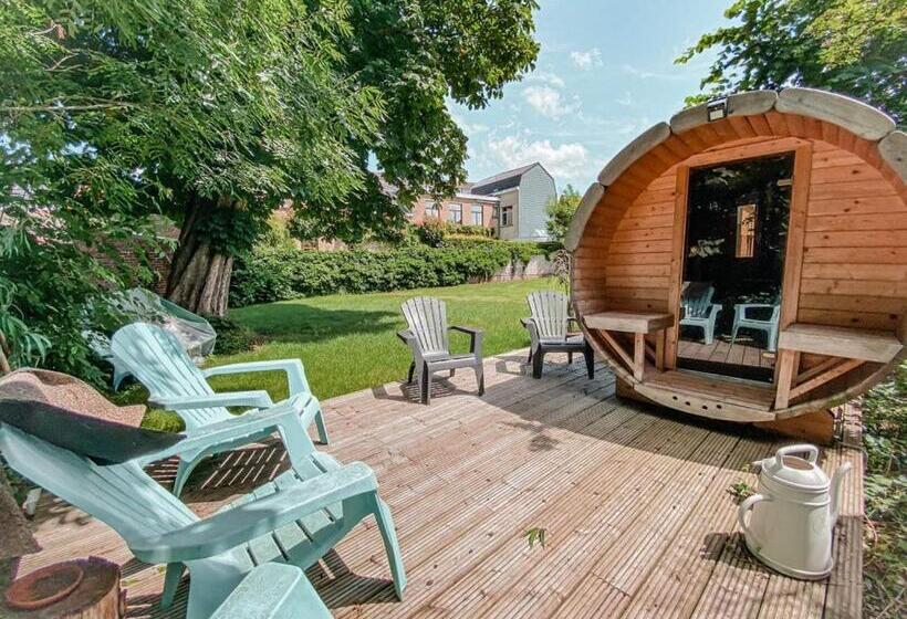 Skindles Guesthouse