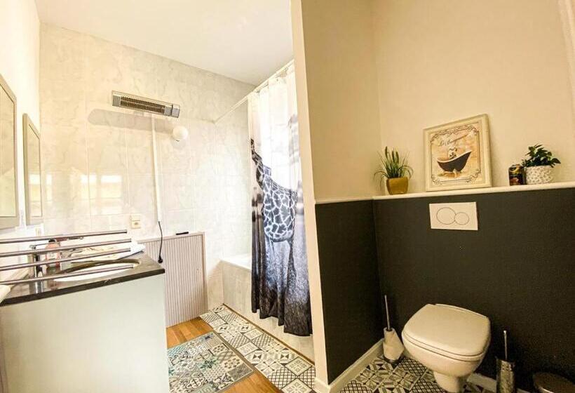 Skindles Guesthouse
