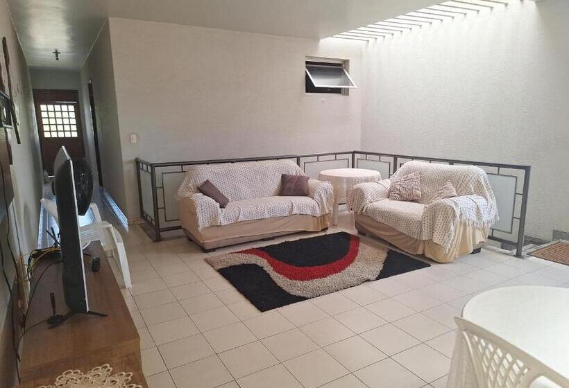 ユースホステル Pousada Hotel Santa Helena